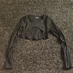 PrettyLittleThing Black Ribbed Long Sleeve Crop Top